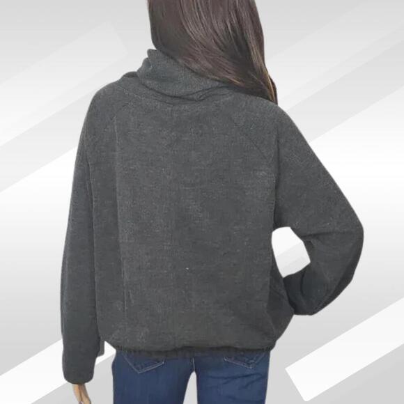 2/$30 Lumiere Gray Cowl Neck Sweatshirt with Pockets Size M | Casual Pullover - Picture 2 of 6
